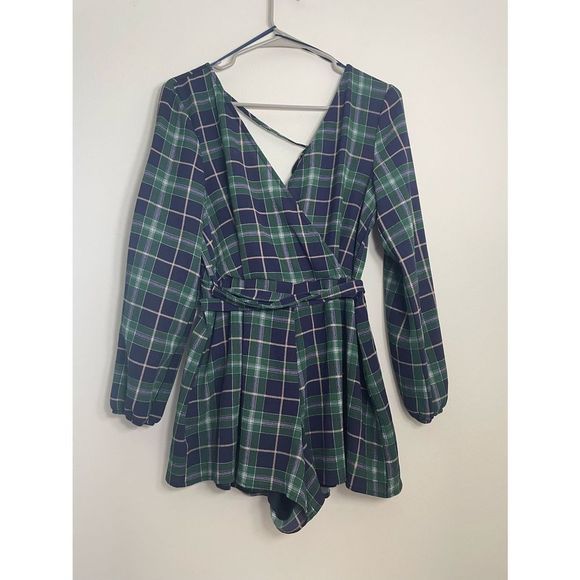 Francesca’s Size M Romper Green and Blue Plaid Long Sleeve with Waist Tie Belt - Picture 3 of 6